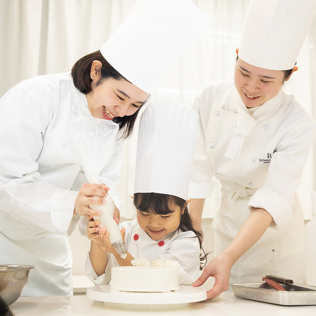 Parent-child sweets studio