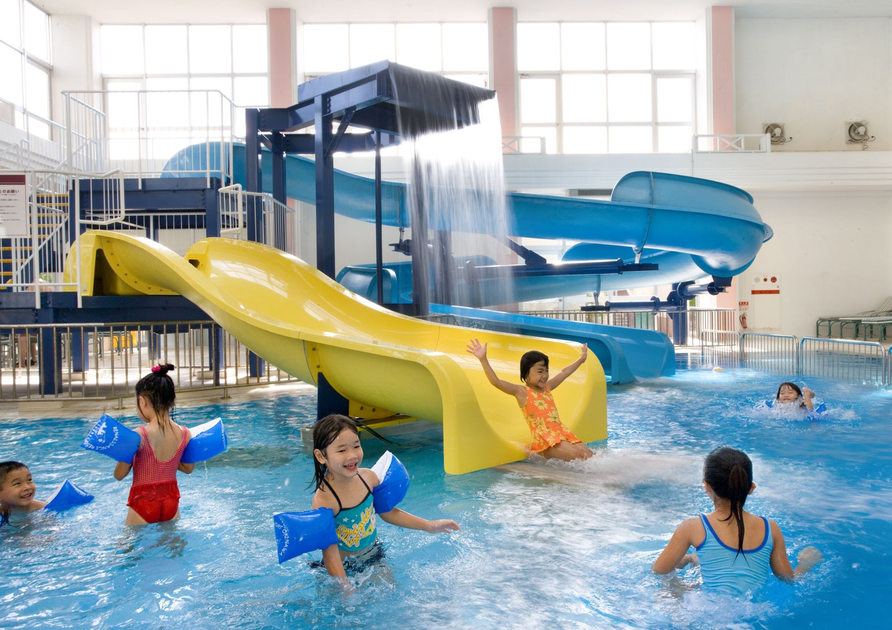 画像：インドアプール