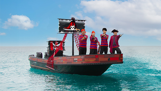 新海賊船レッドビー号参上！